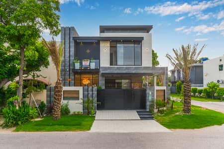 8 Marla Brand New Luxury Ultra-Modern Design Most Beautiful Bungalow For Rent At Hot Location Of Dha Lahore Near To Park & Commercial Market