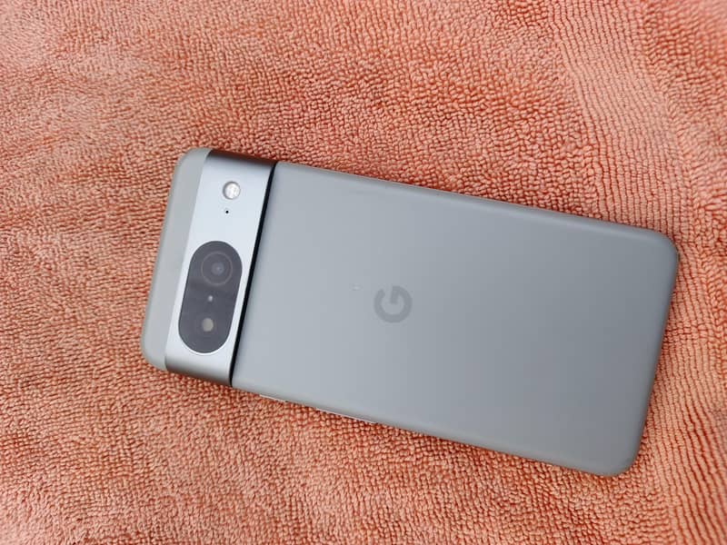 Google Pixel 8 1