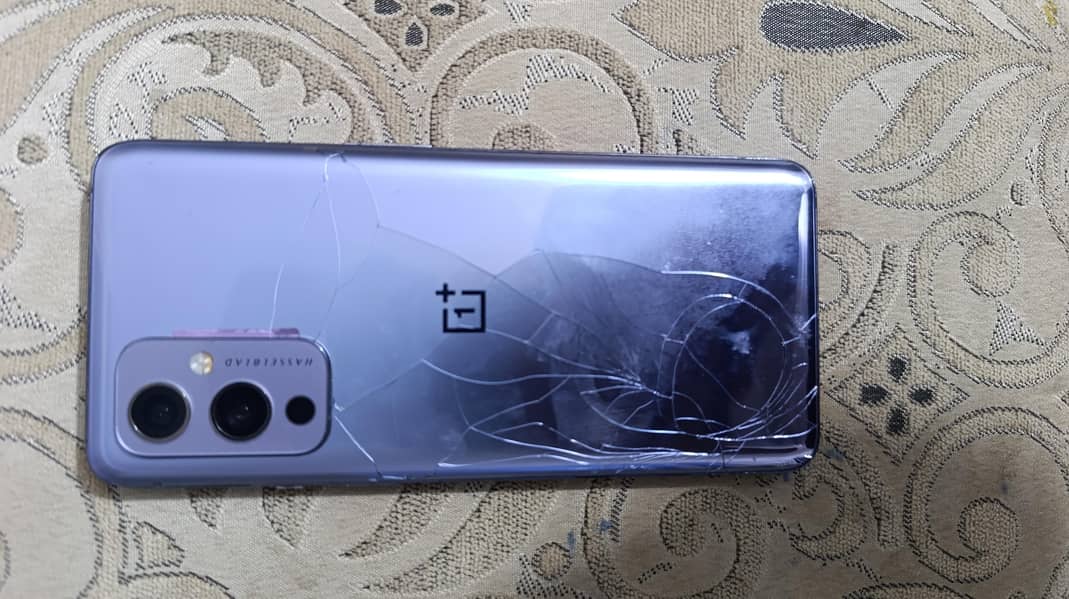 One Plus 9 4