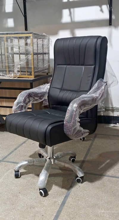Executive revolving Office boss chair