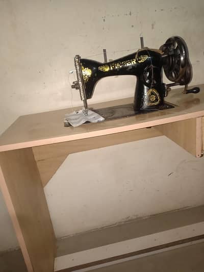 slai machine table in patex wood