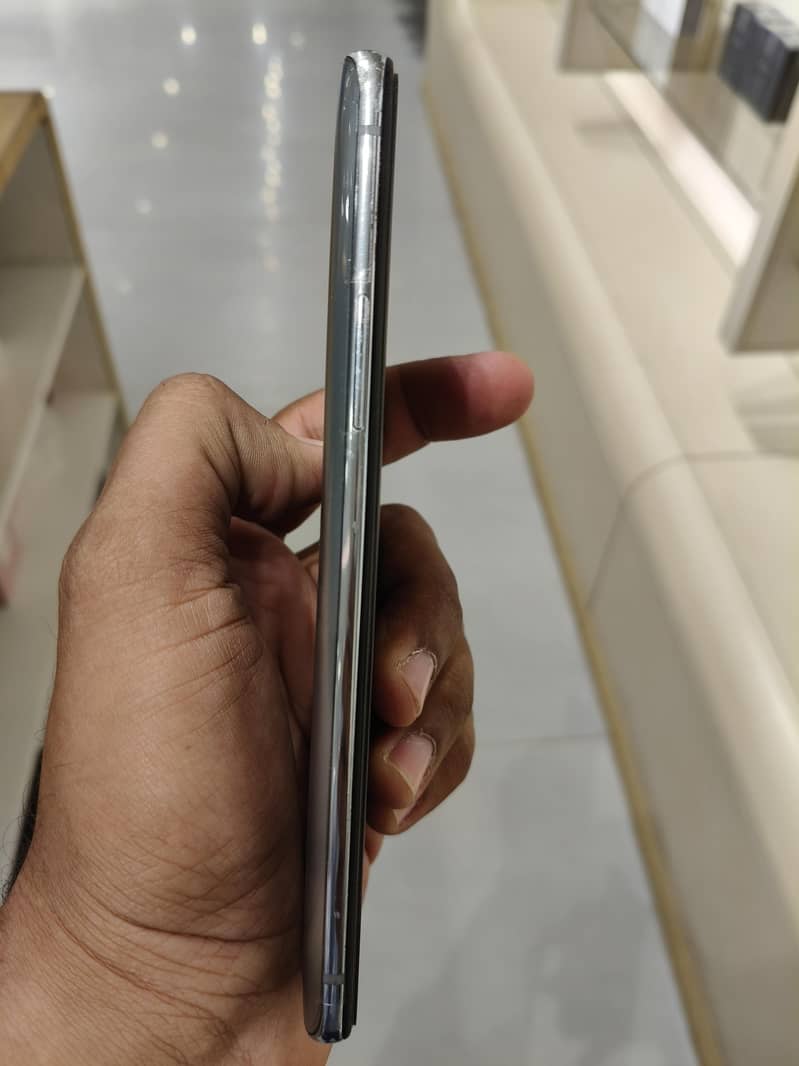 One Plus 8T 3