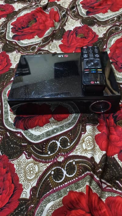 LG DLP Projector