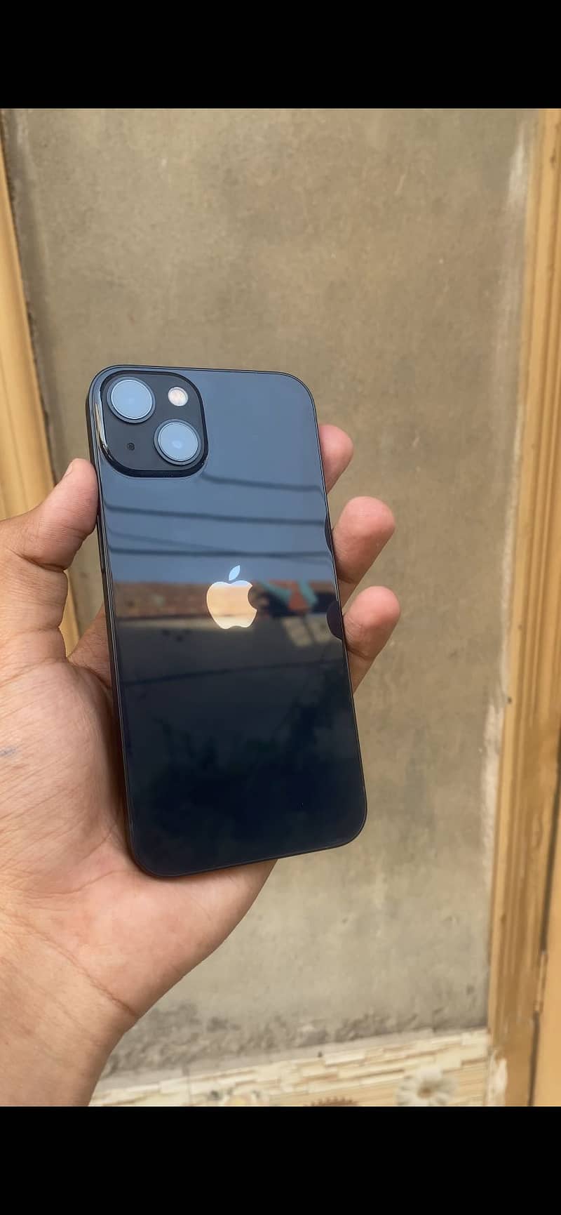 Apple iPhone 13 (simple) 0