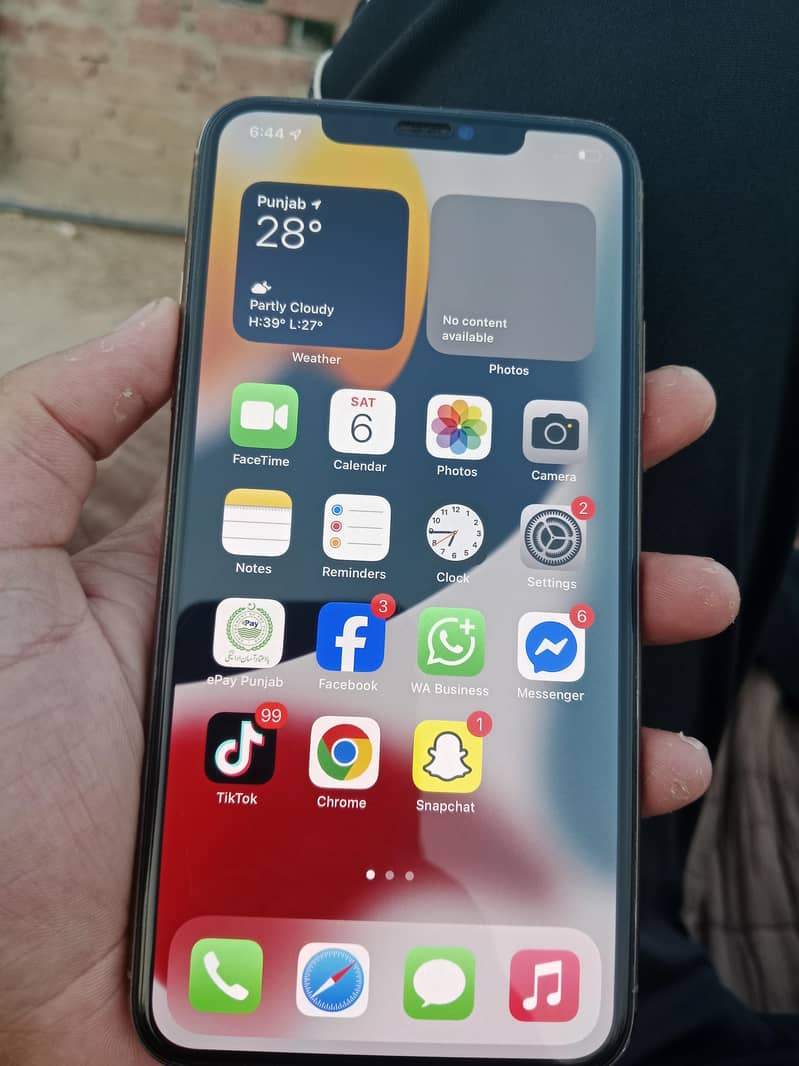 Apple iPhone 11 Pro Max 0