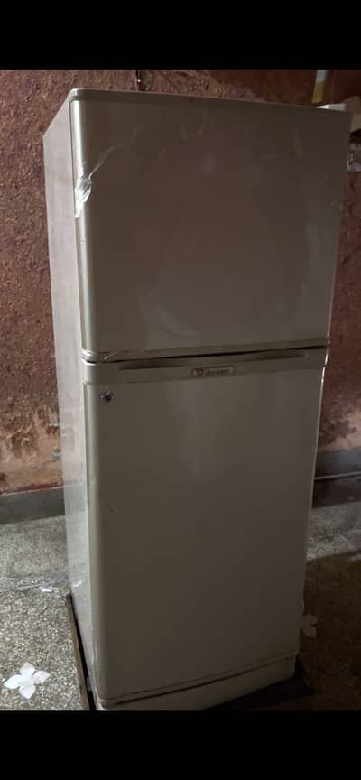 Dawlance frig for sale