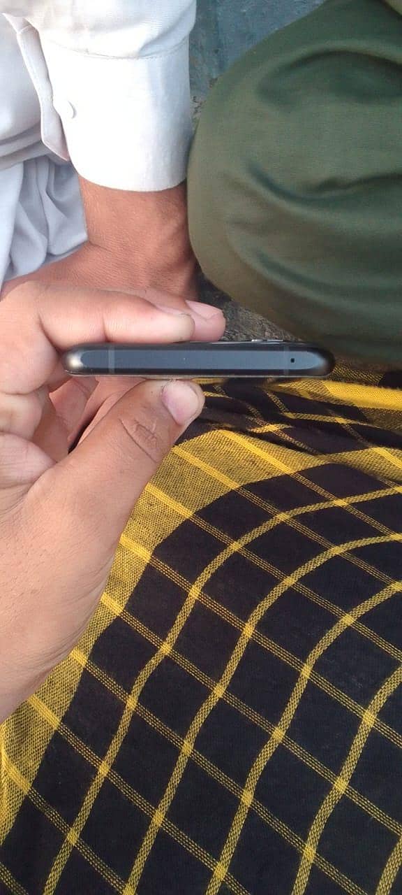 One Plus 10 Pro 5