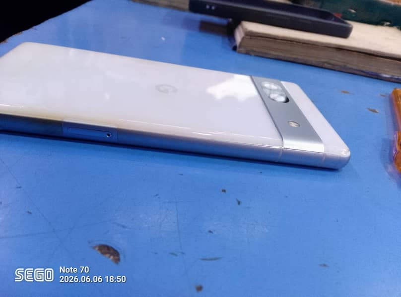 Google Pixel 7 2