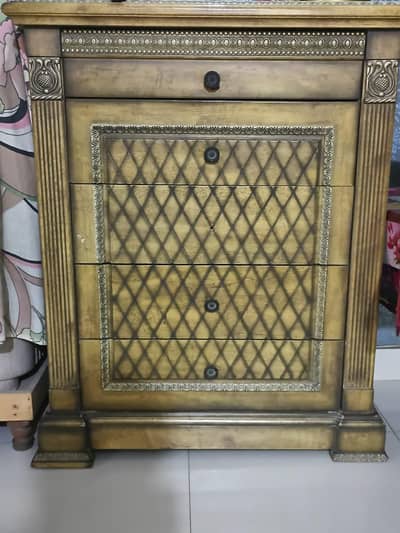 Chester Box and side tables