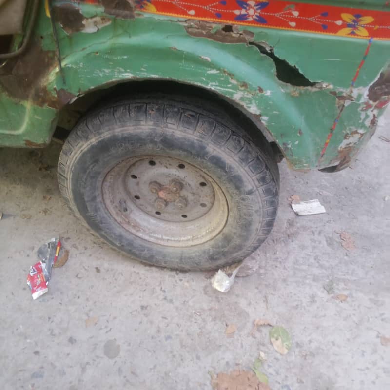 Auto rickshaw 3