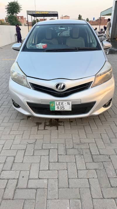 Toyota Vitz 2011