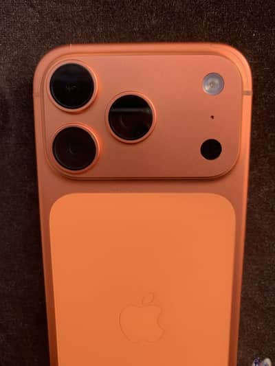 17 pro Non PTA cosmic Orange