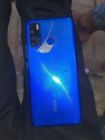 Tecno CAMON 15