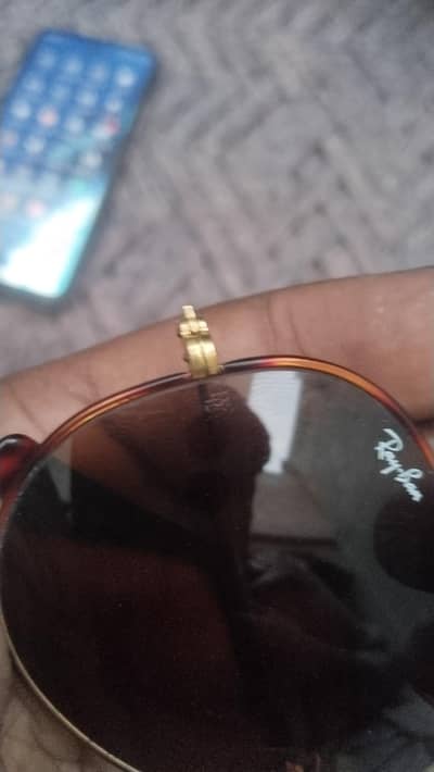 ray ban model RB3025