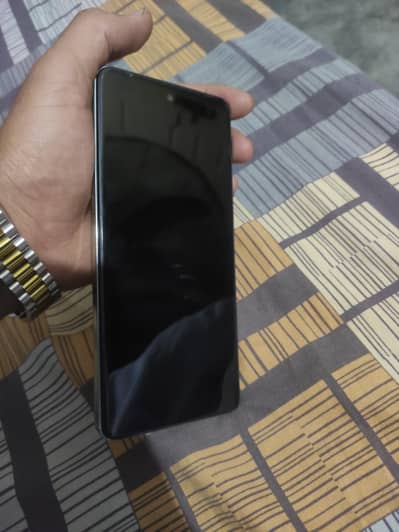 Tecno Pova 5
