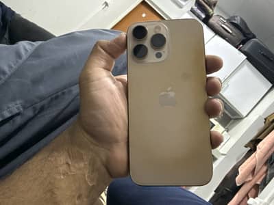 Apple iPhone 16 Pro Max