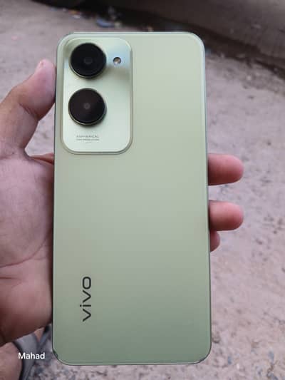 Vivo Y18