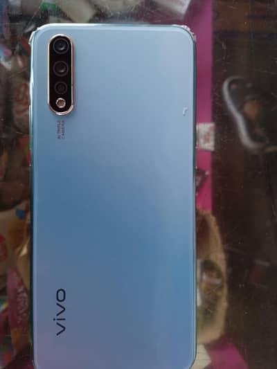 Vivo S1