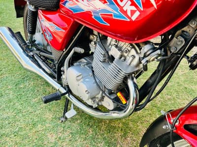Suzuki GS 150 SE