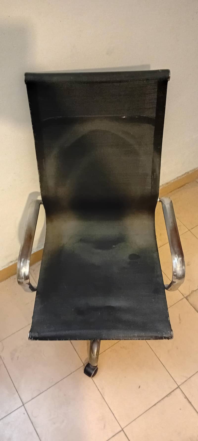 Executive Chairs & a Bar Stool 4