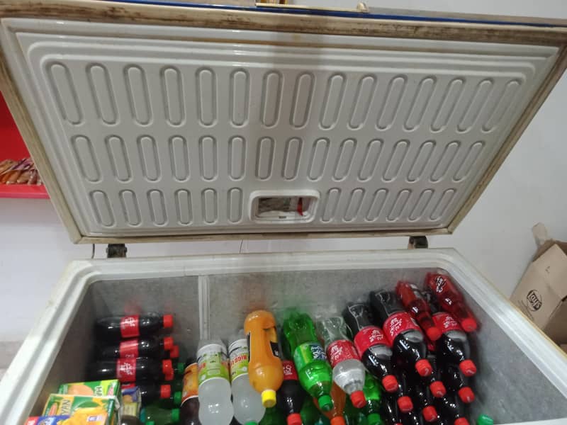 Refrigerator 3