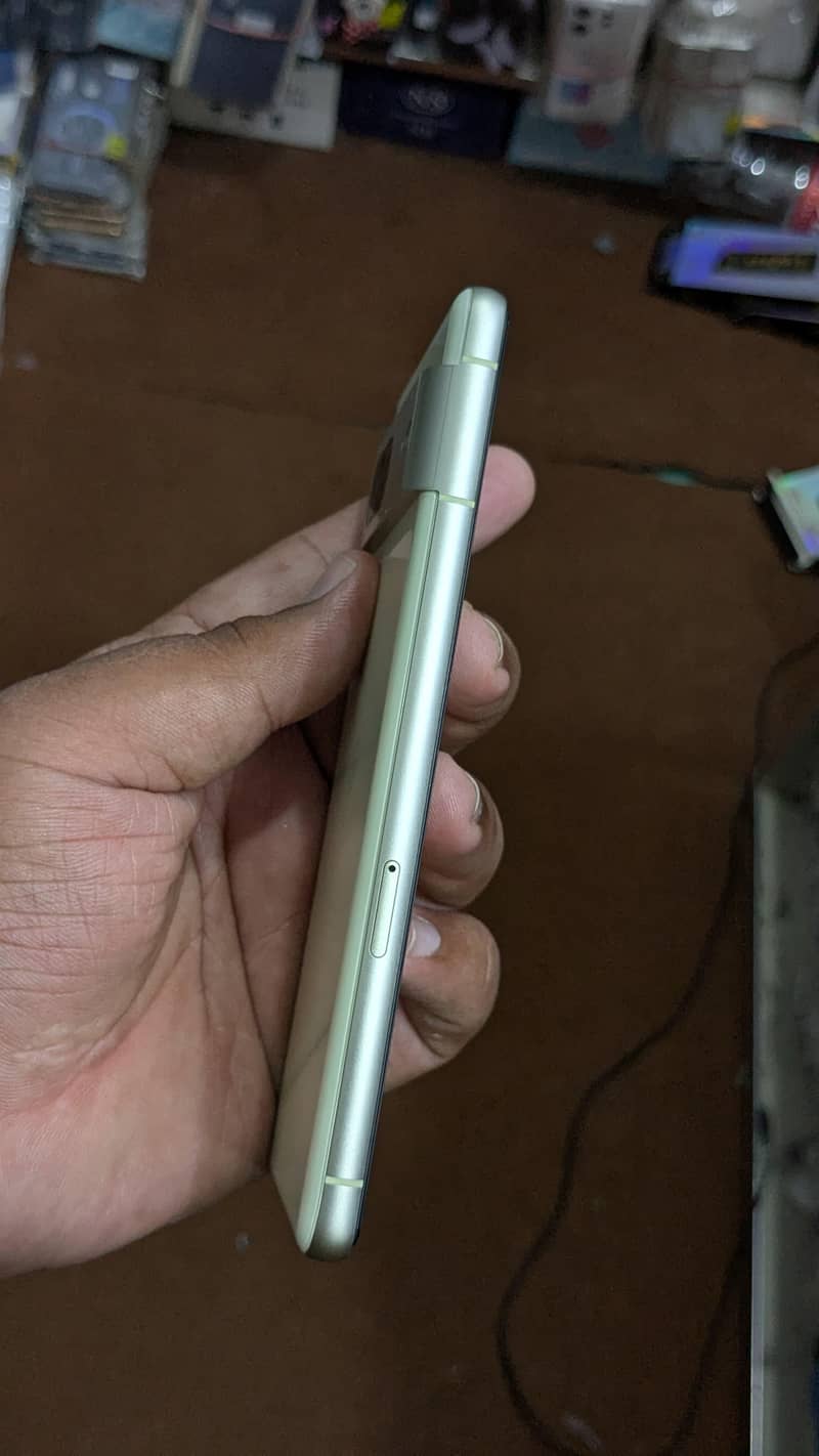 Google Pixel 7 2