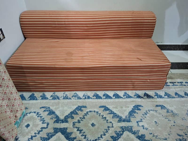 Sofa come bed 0