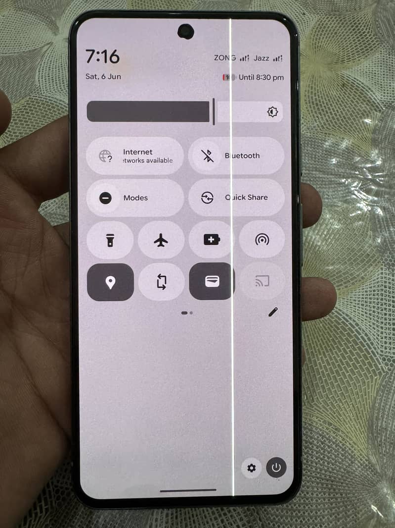 Google Pixel 8 4