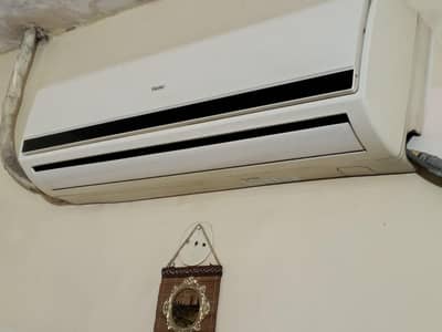Hair Ac used  MODEL HSU 18Hea03ae