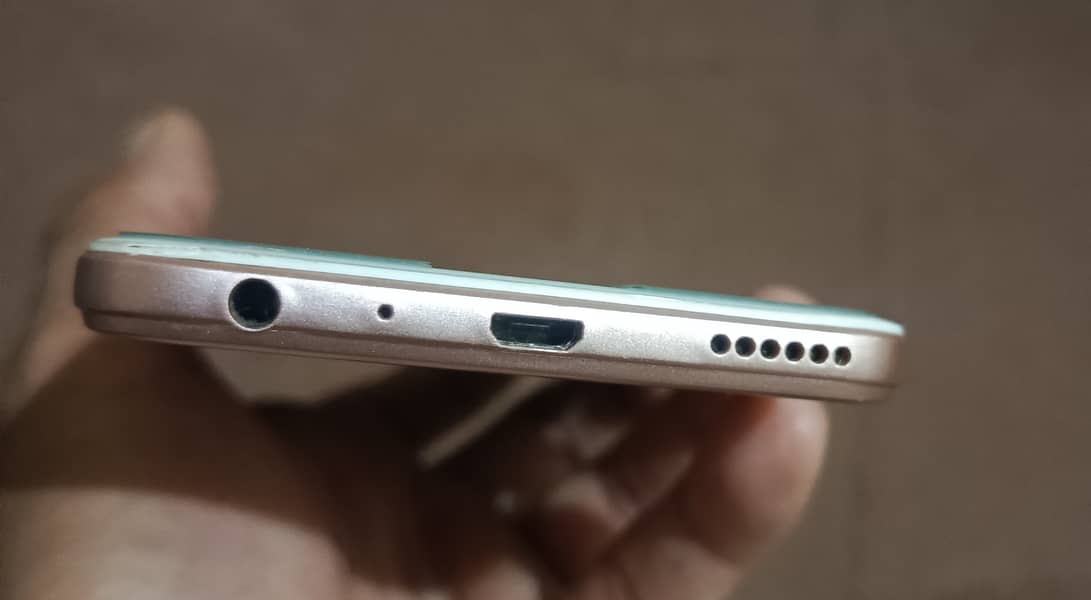 OPPO A57 2