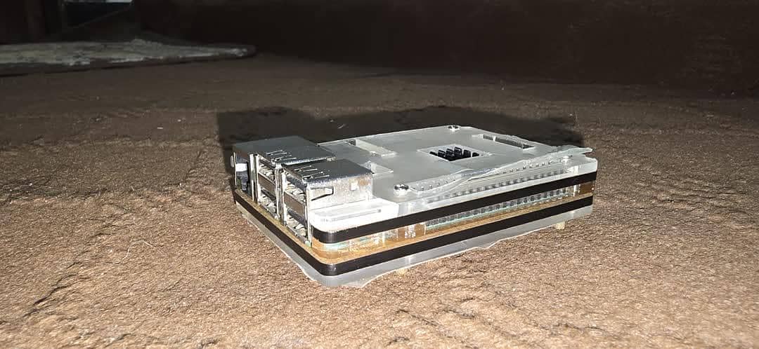 Raspberry Pi 3 Model B 12