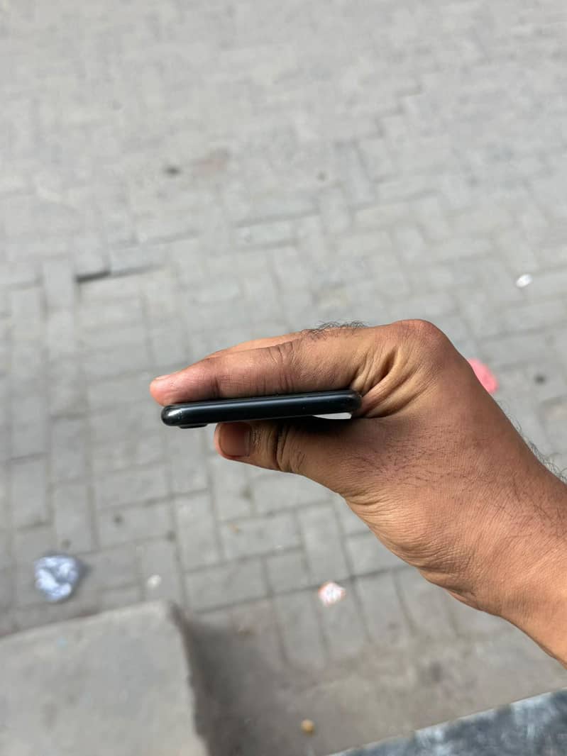 Apple iPhone 7 6