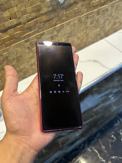 Sony expria 5 official pta approved 10/9.5
