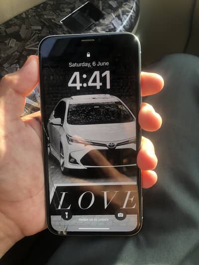 iPhone X model LLA (256GB)