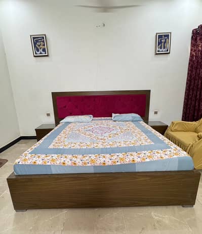 Bed Set - Luxury Furniture For Sale - Sheesham Wood Furniture For Sale