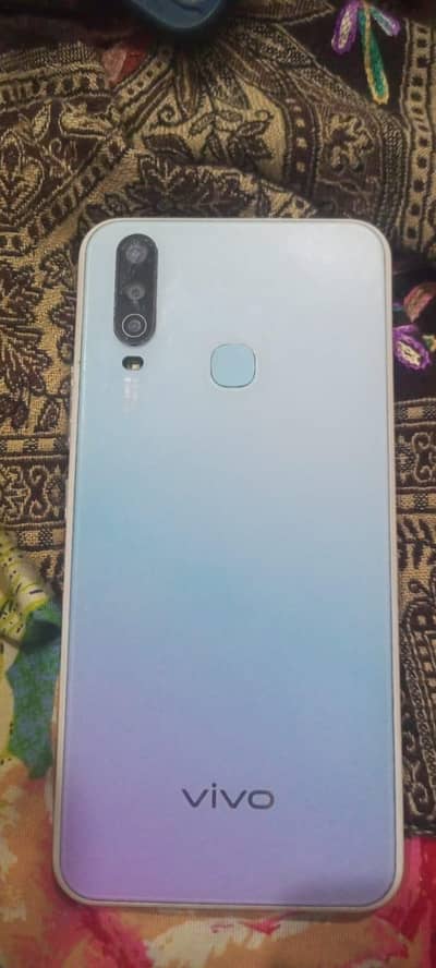 Vivo Y17 6/128 Urgent sale read add final price