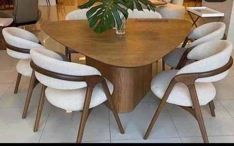 Luxury Italian Design 6-Seater Triangular Dining Table Set