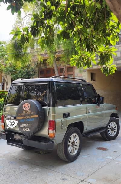 Toyota Land Cruiser 1987