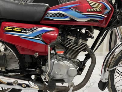 Honda CG-125 2024