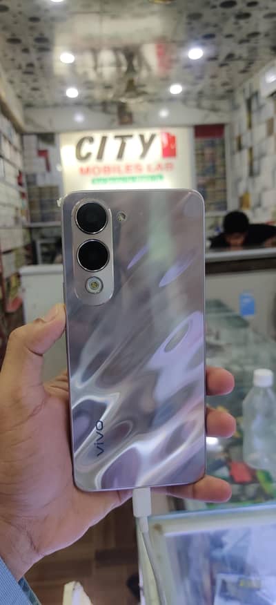 Vivo Y04