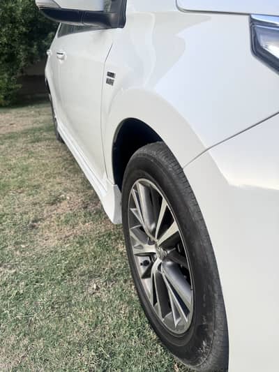 Toyota Altis Grande 2018