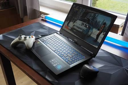 MSI GAMING LAPTOP Ryzen / RTX Nvidia 4050 (DDR5 RAM) - 144 hertz fps