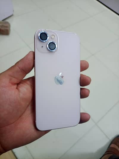 Apple iPhone 13