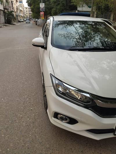 Honda City 2025 1.5 aspire full option