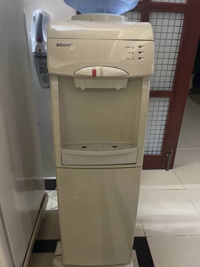 Orient water dispenser