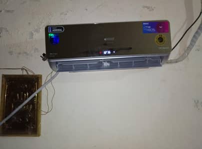 Orient 1 Ton T3 DC Inverter Heat & Cool