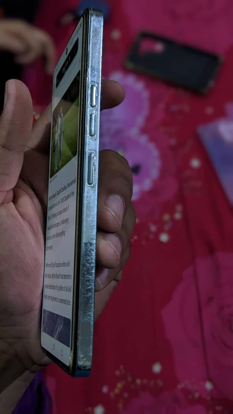 Tecno CAMON 20 3