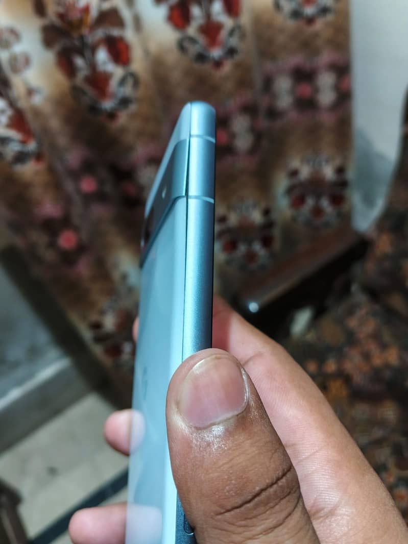 Google Pixel 7a 1