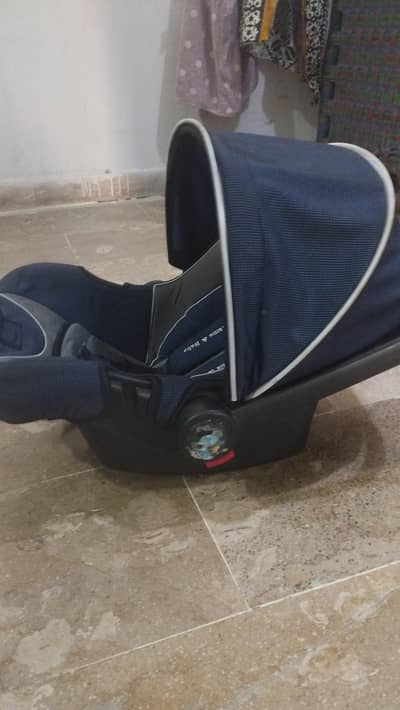 baby car cot