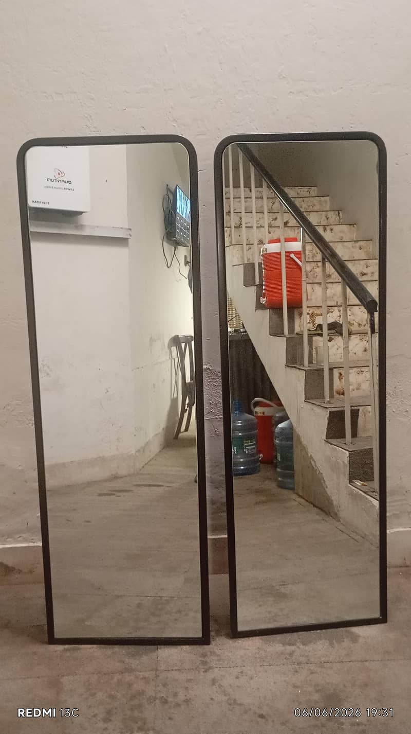mirror 1